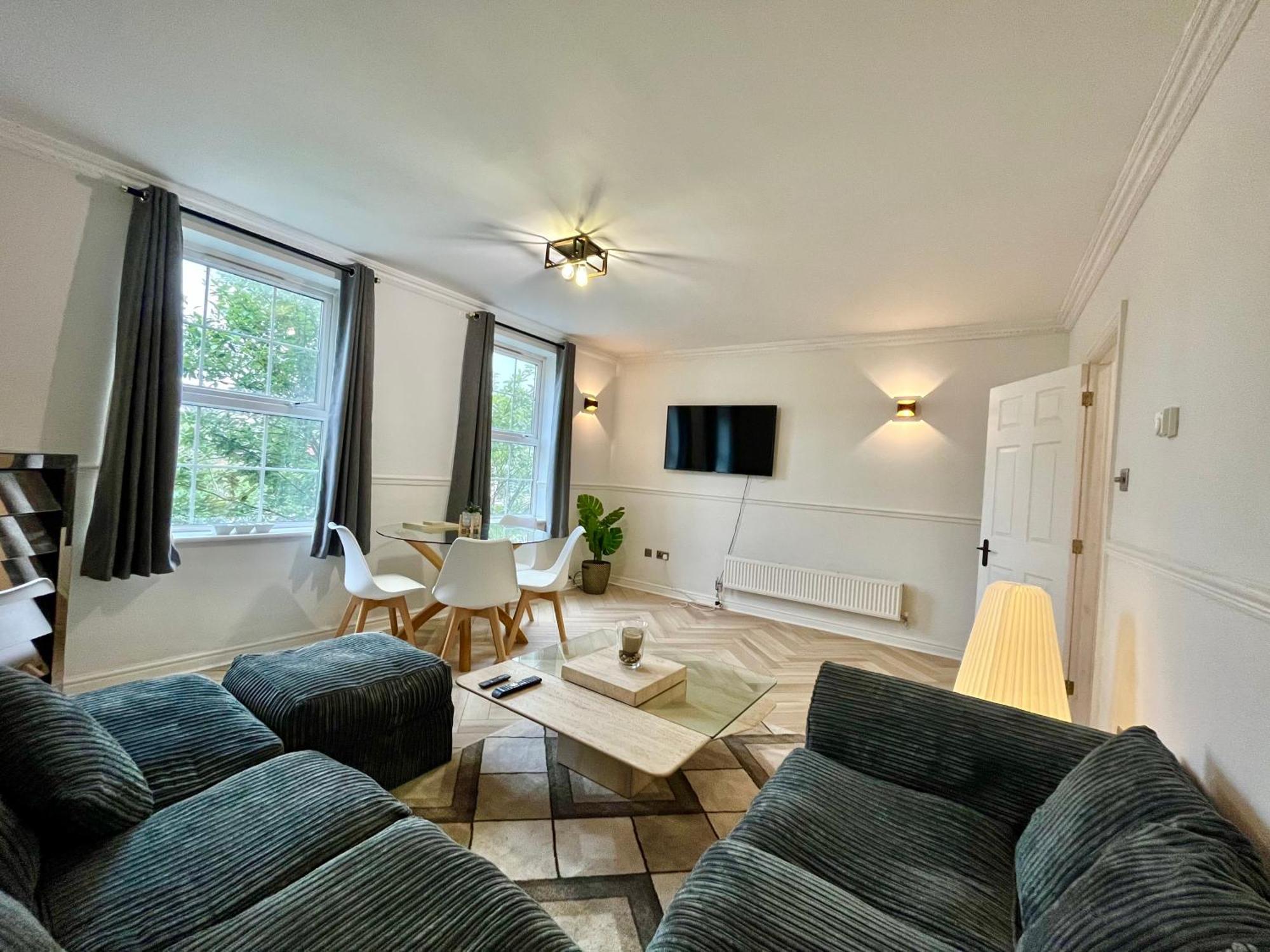Apartment Stylish Penarth Marina *