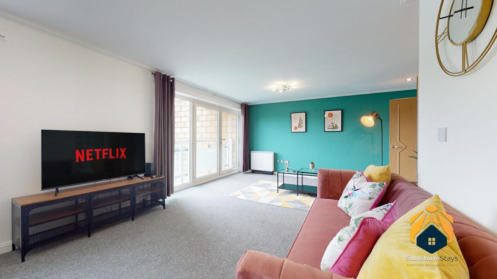 Stunning City Apartment! Sleeps 8 Apartment Cardiff