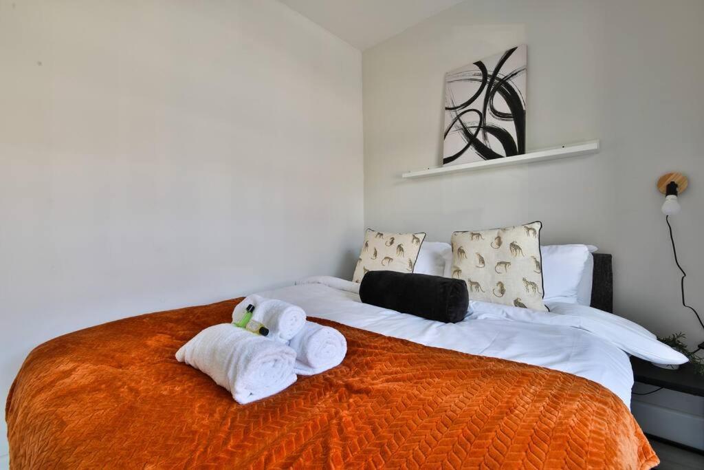 Stayright 2 Bedroom City Stays- Vibrant Area Near Centre