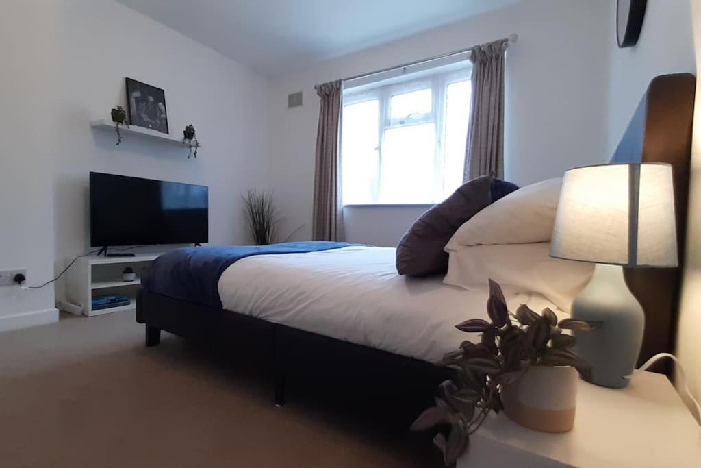 Free Parking Spacious * Cardiff