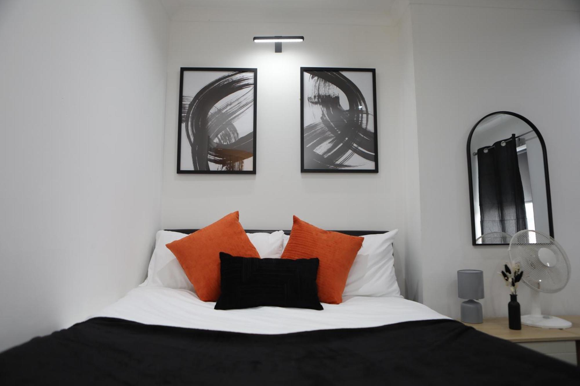 Apartment 2-bed With Rooftop Garden In Prime Location