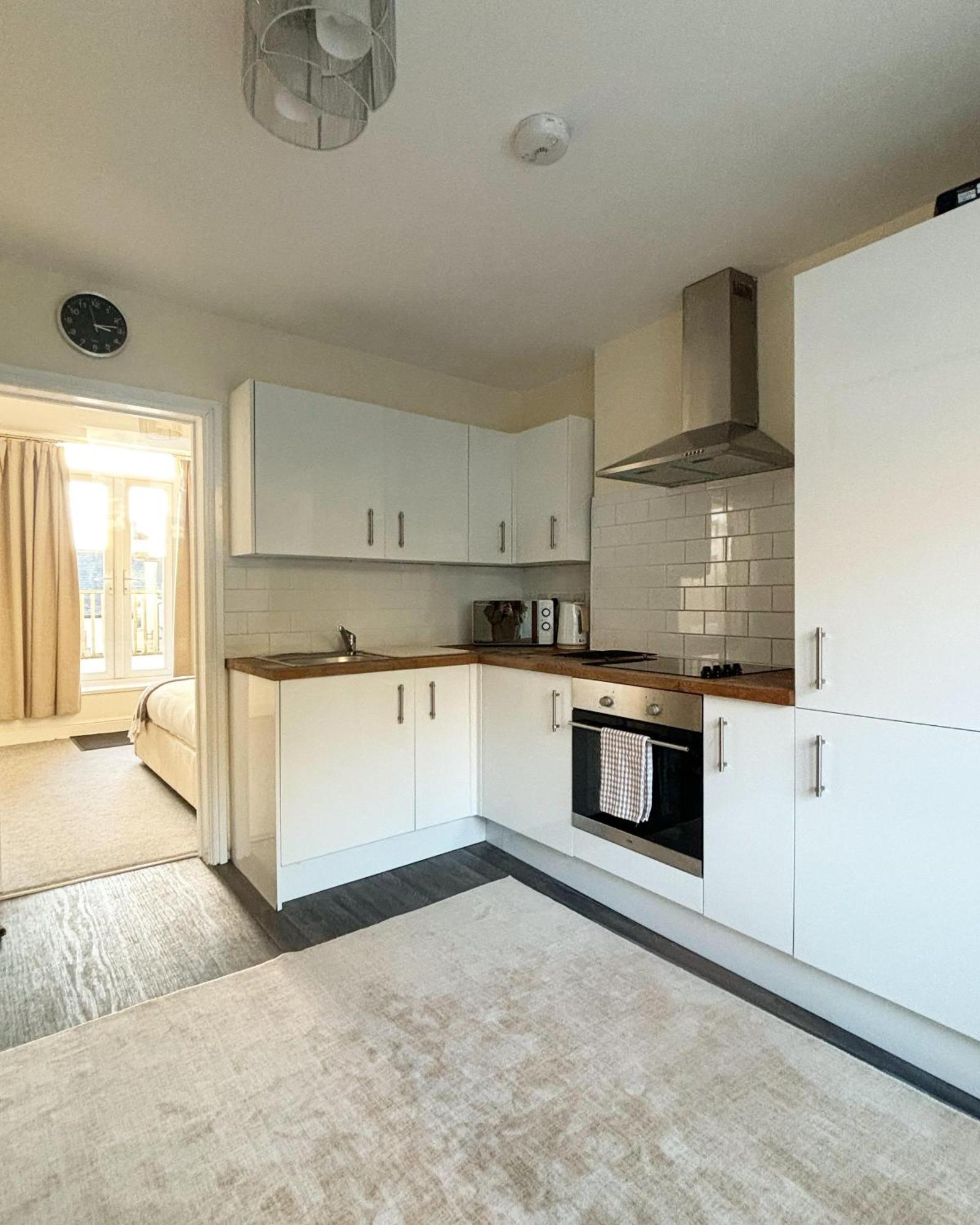 Cardiff/penarth Apartment Cardiff