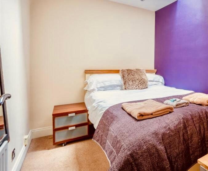 Luxury Spacious Apartment Cardiff