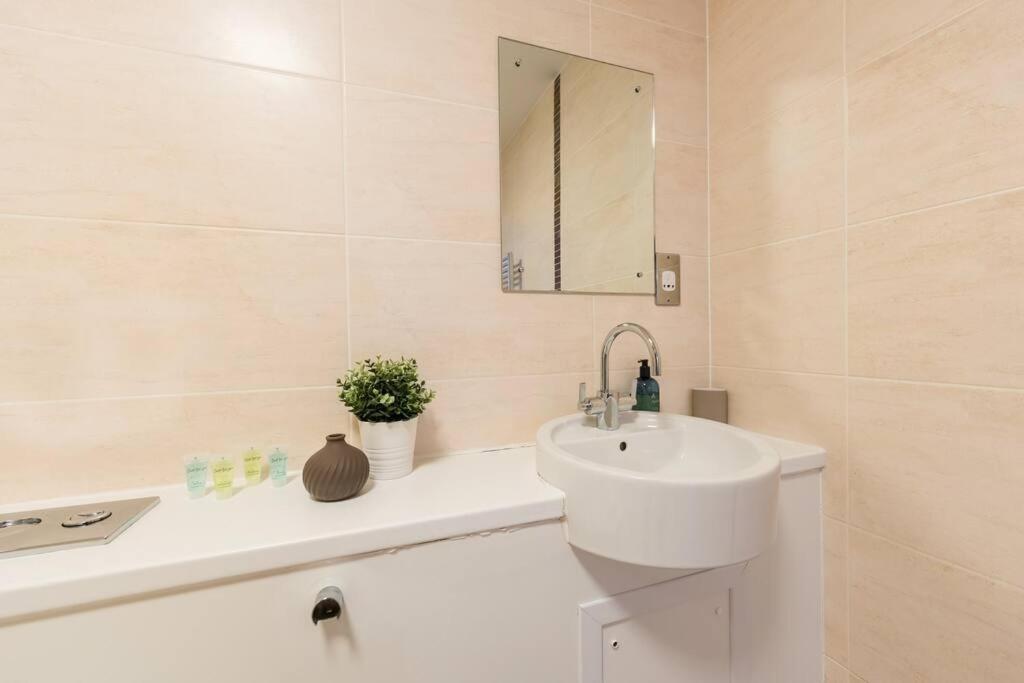 Apartment In The Heart Of Centre *