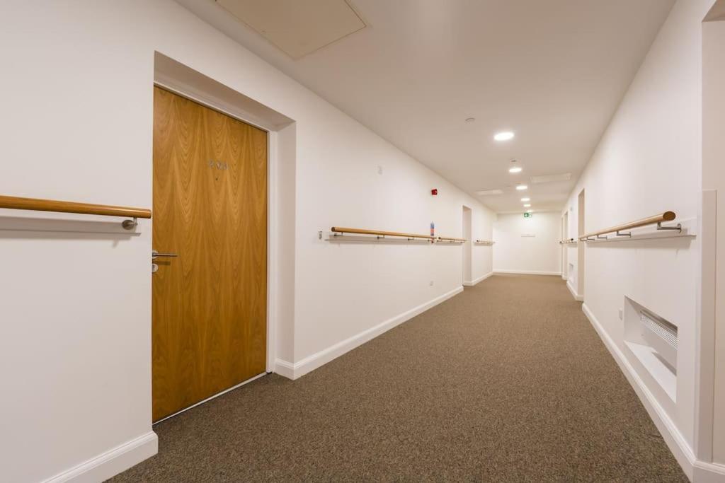 In The Heart Of Centre Apartment *
