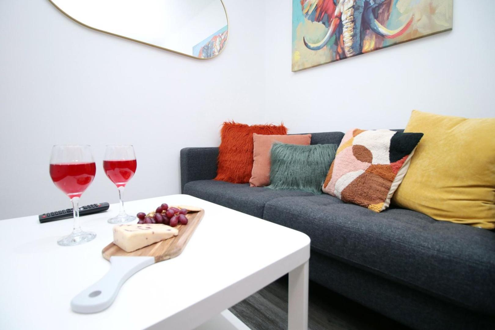 Apartment Boutique One Bedroom Cardiff