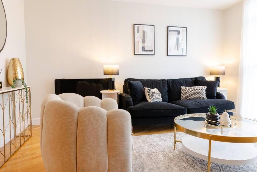Apartment Sophisticated Free Parking Cardiff
