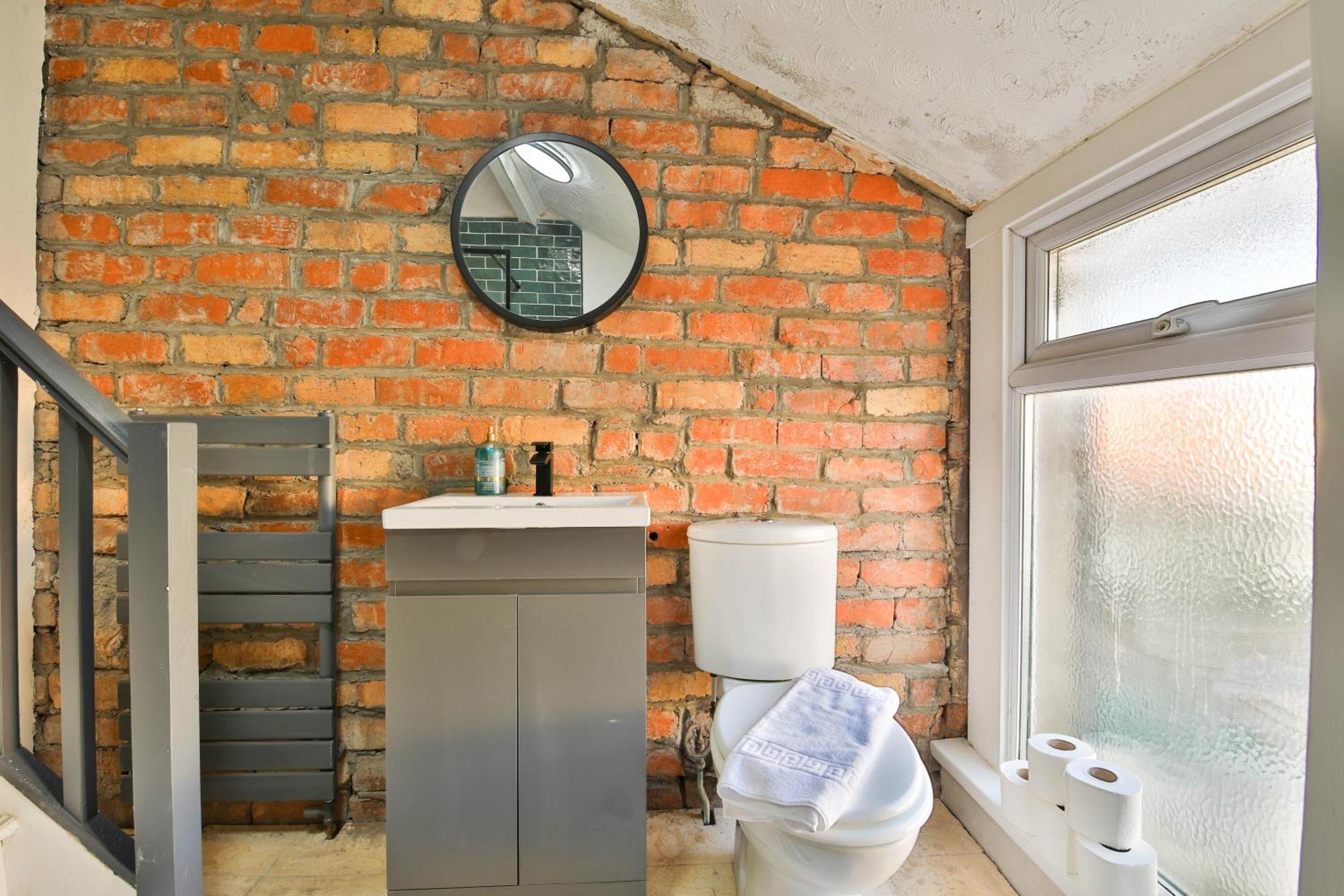 Apartment Stayright Charming 2br House, Walking Distance To City Centre *