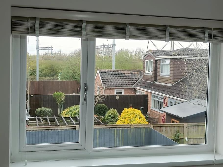 Homestay Sunny In Modern House Cardiff