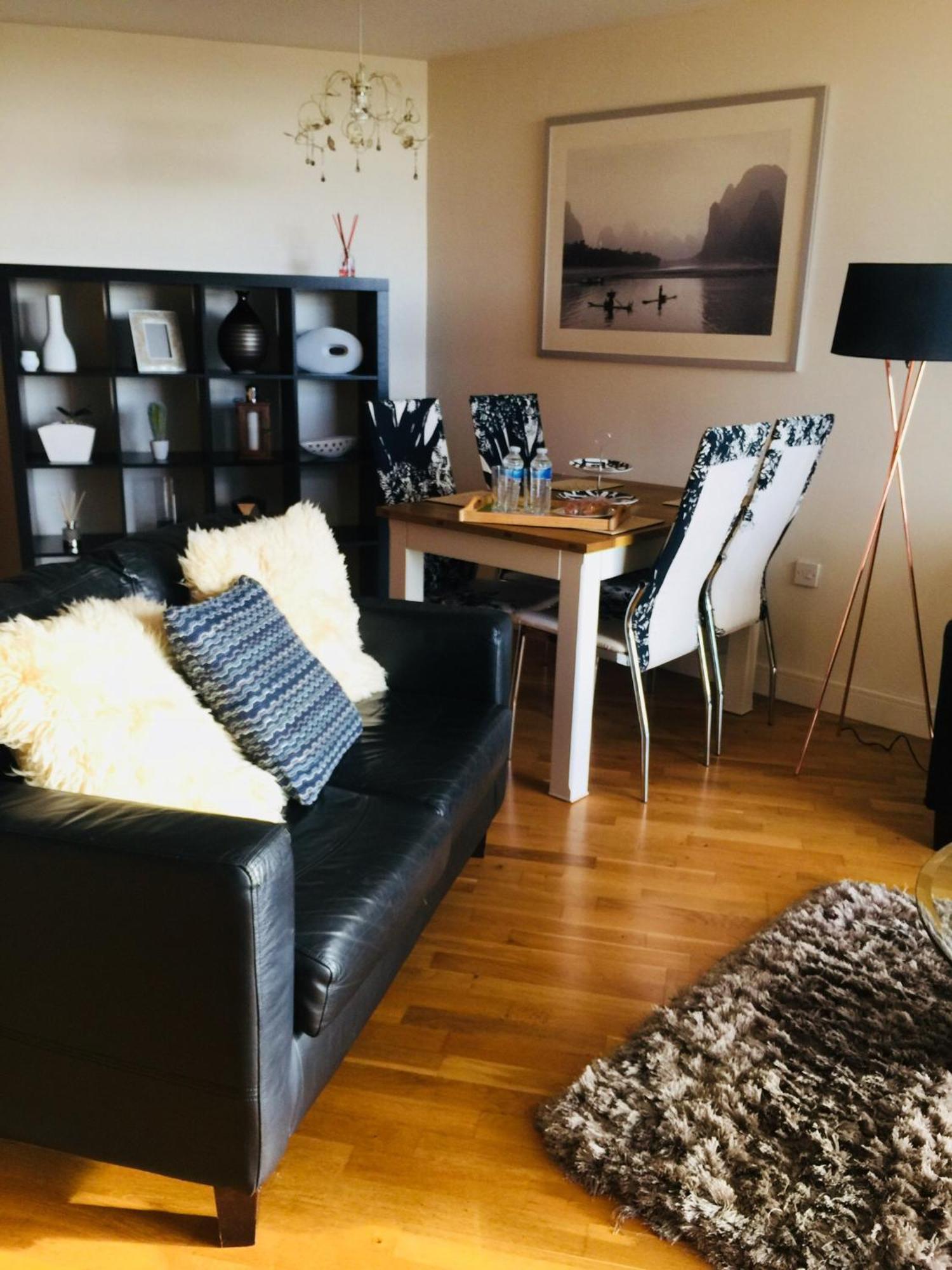 Sky Night Serviced Apartment *