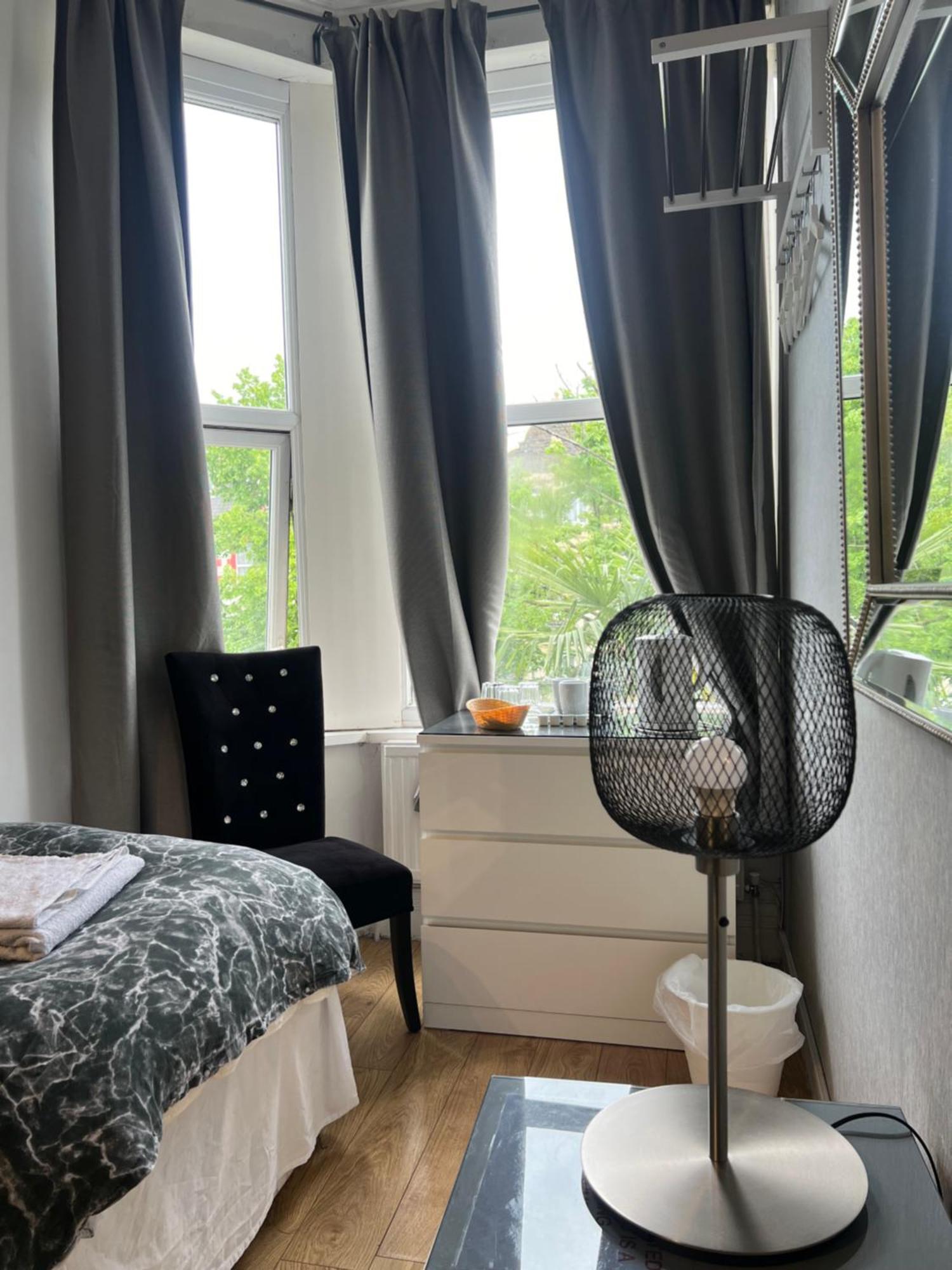 Guest house Parklane Cardiff