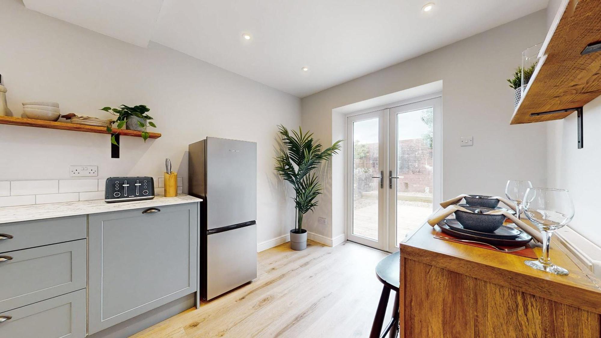 Beautiful 3 Bed In The Heart Of City With Free Parking Holiday home *