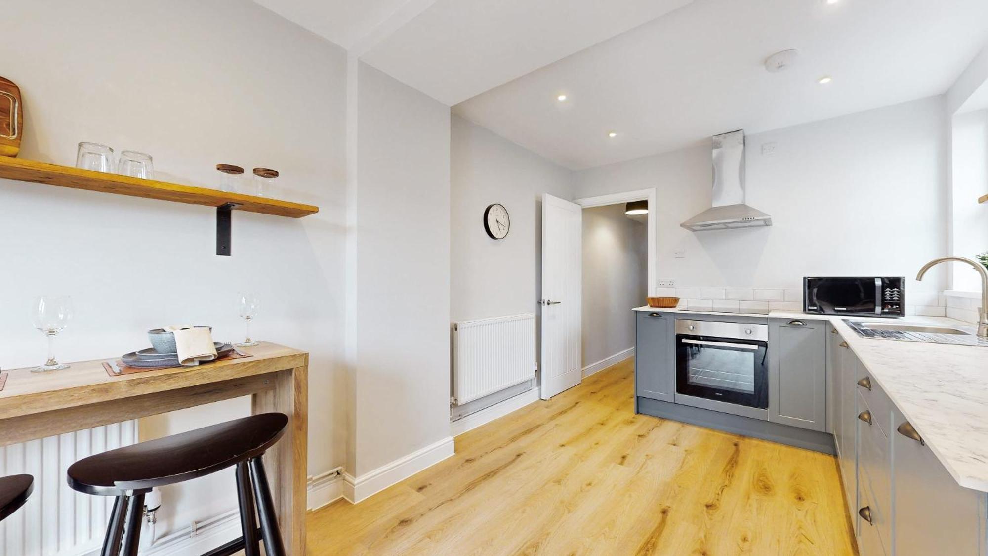 Holiday home Beautiful 3 Bed In The Heart Of City With Free Parking