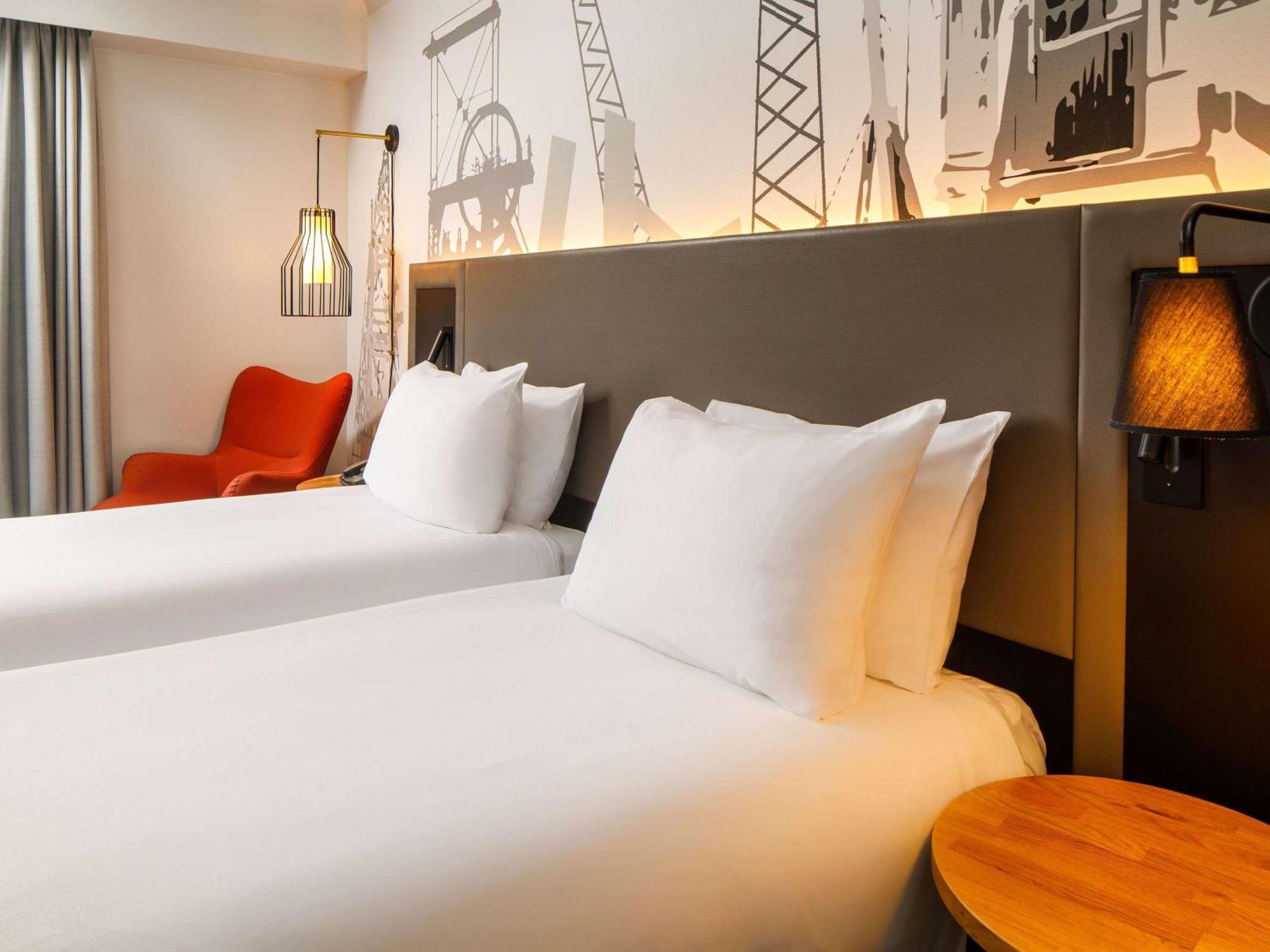 Mercure North Hotel 4*