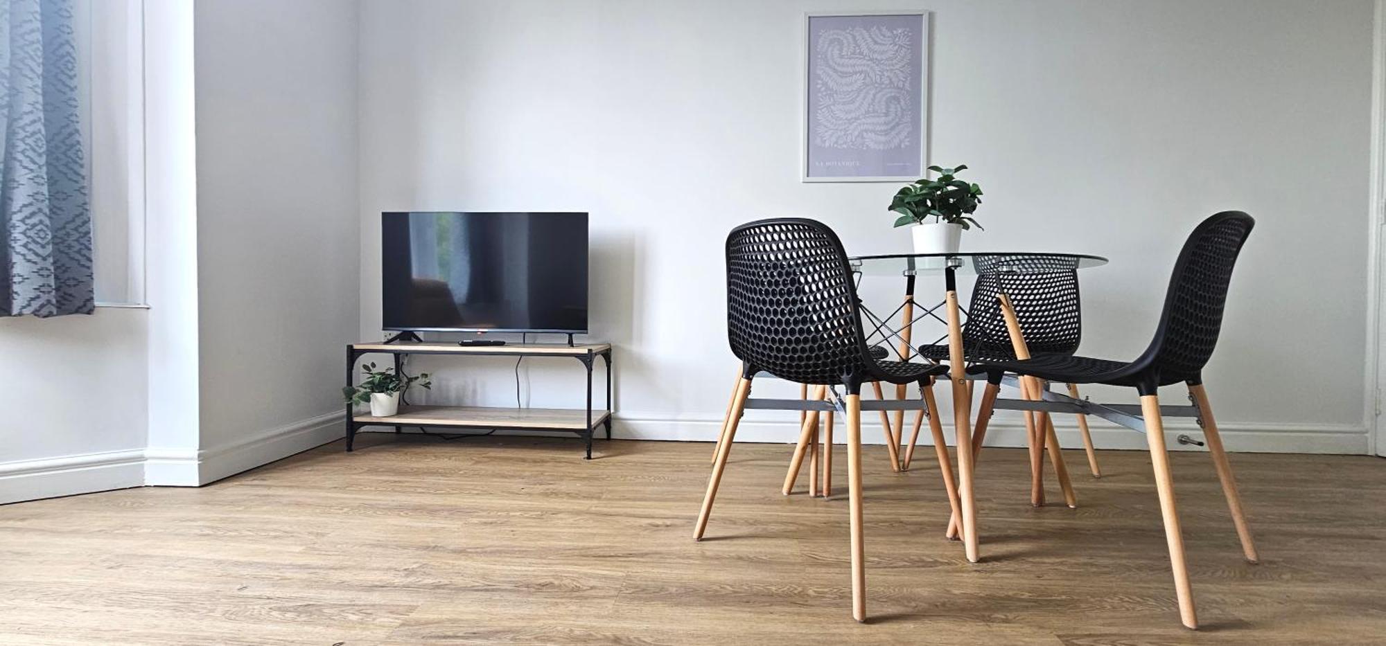 Harlequin By Switchback Apartment Cardiff