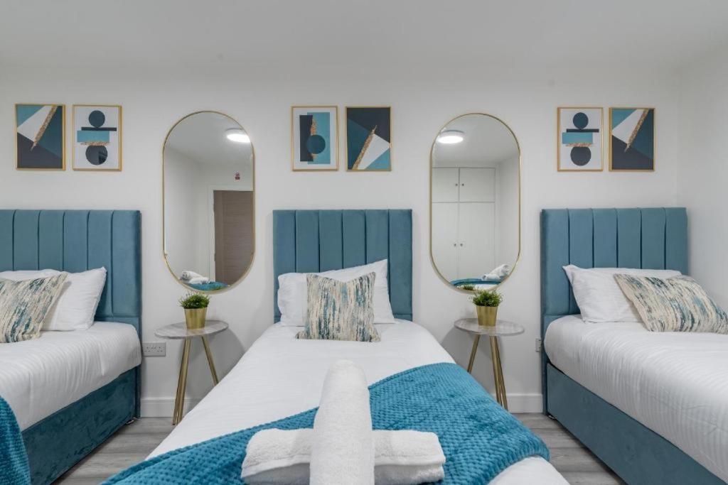 Luxurious - In Apartment *