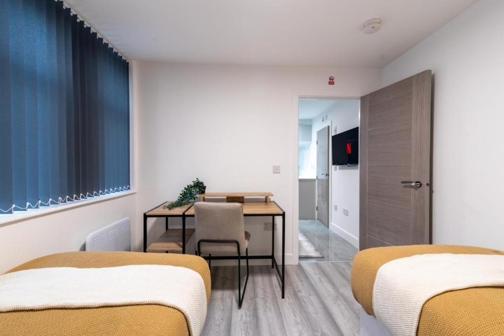 Luxurious - In Apartment