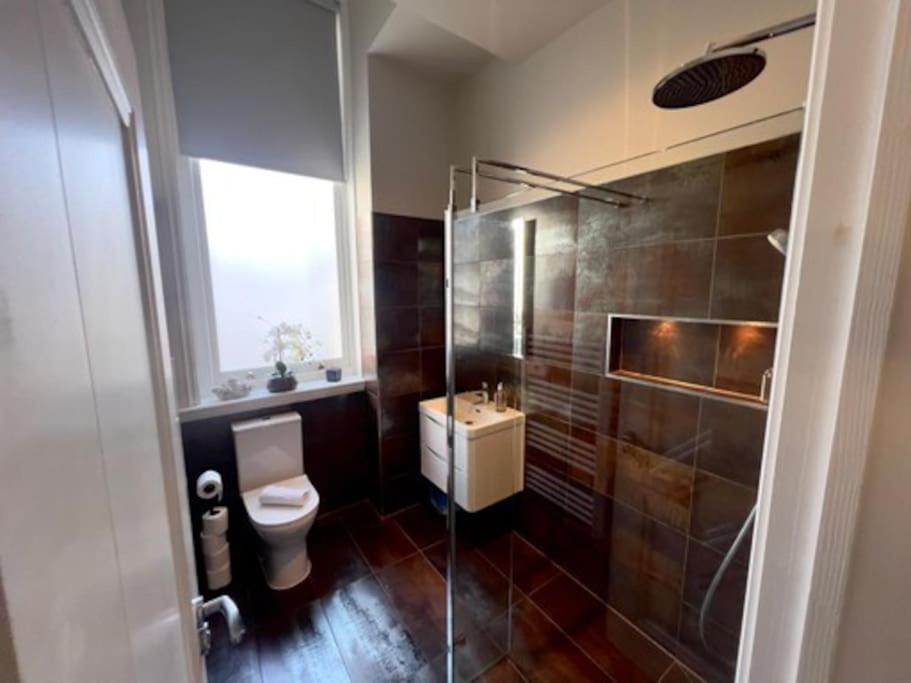 Apartment Luxebay Hideaway - Free Parking *