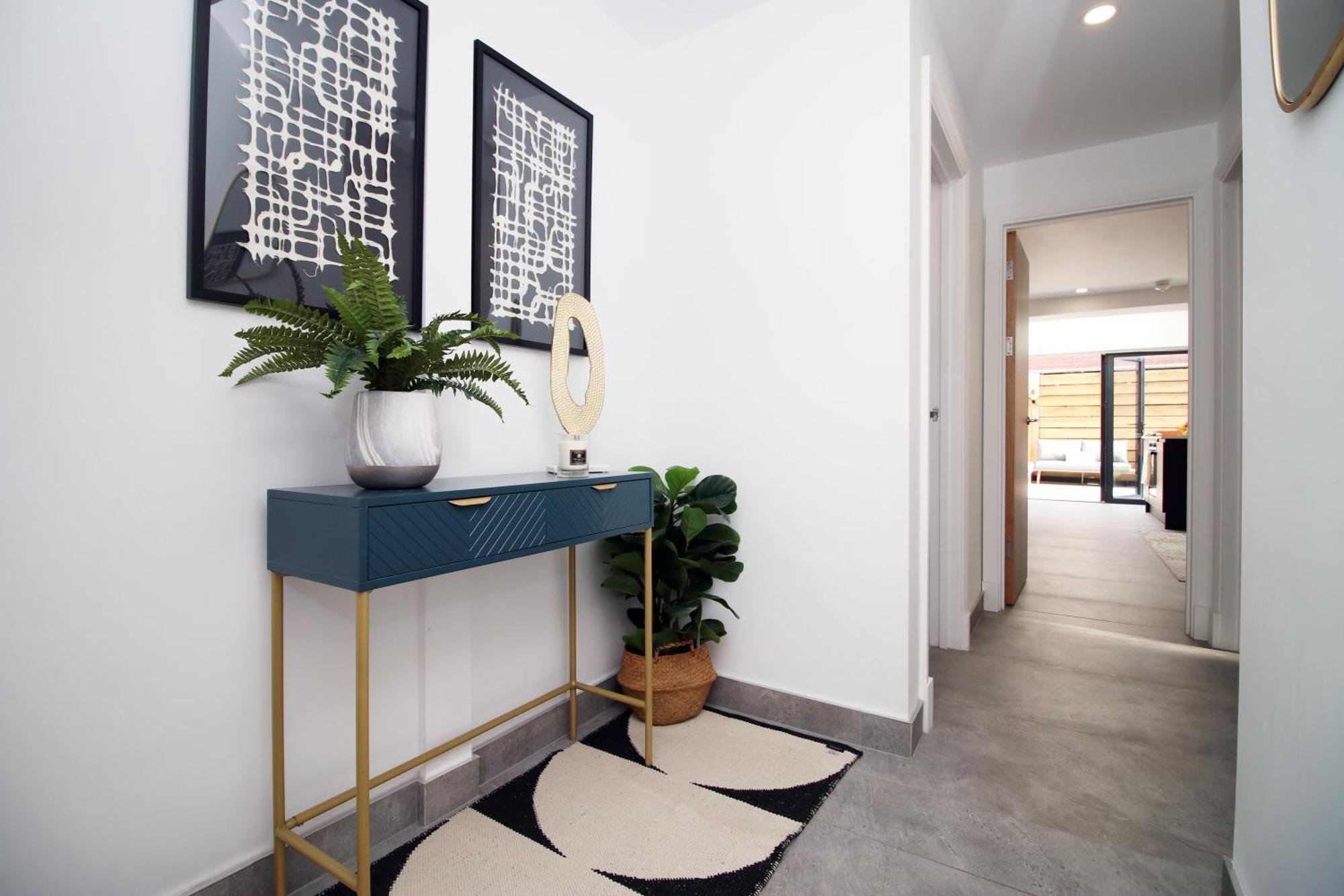 New Listing - Modern & Spacious Retreat With Private Courtyard Apartment Cardiff