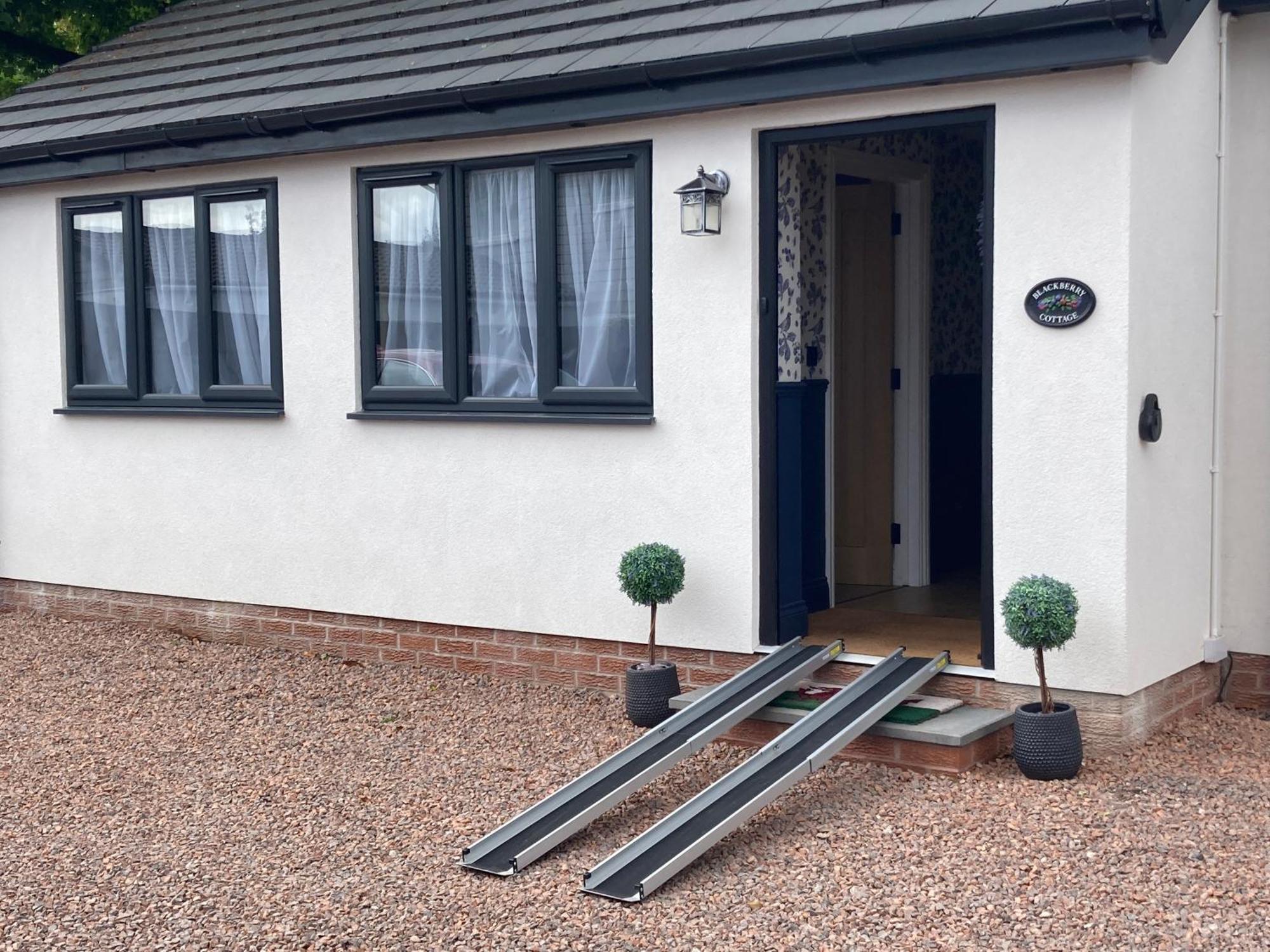 Blackberry Holiday home Cardiff
