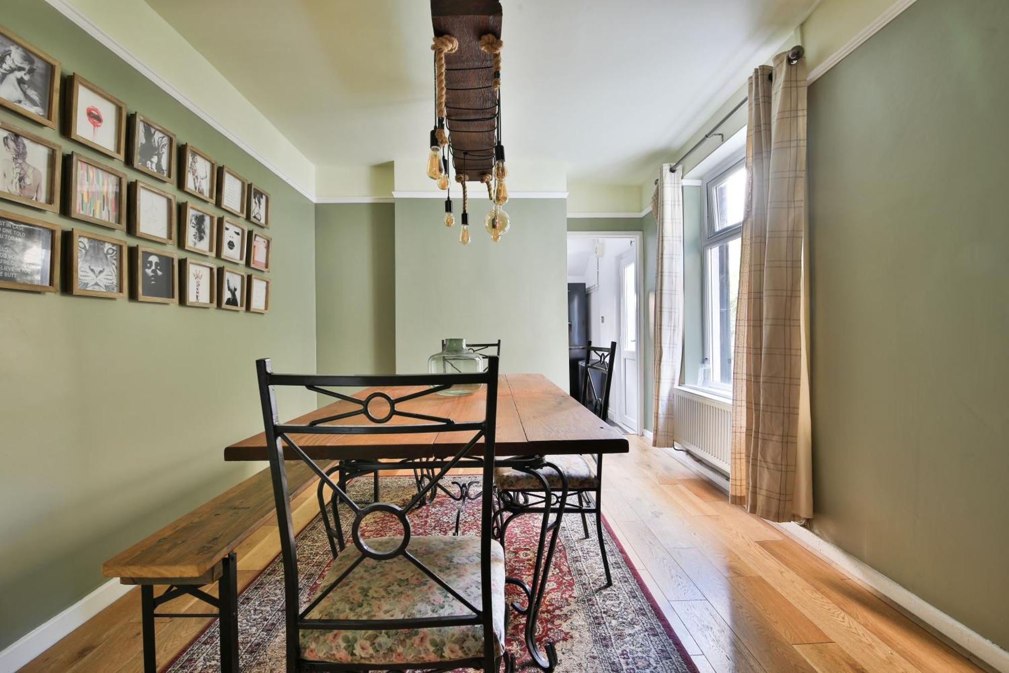 Chic, Piano 3 Bed Interior Designed House Holiday home *