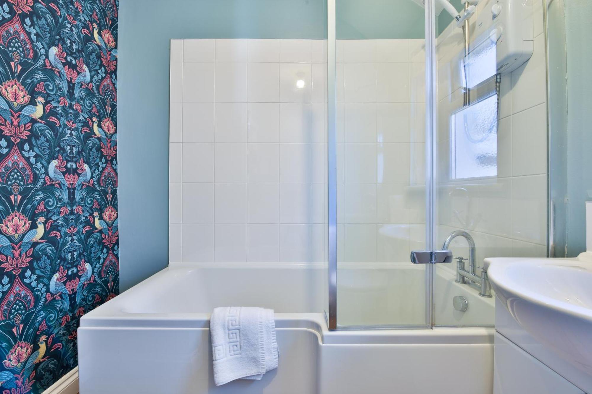 Holiday home Chic, Piano 3 Bed Interior Designed House Cardiff