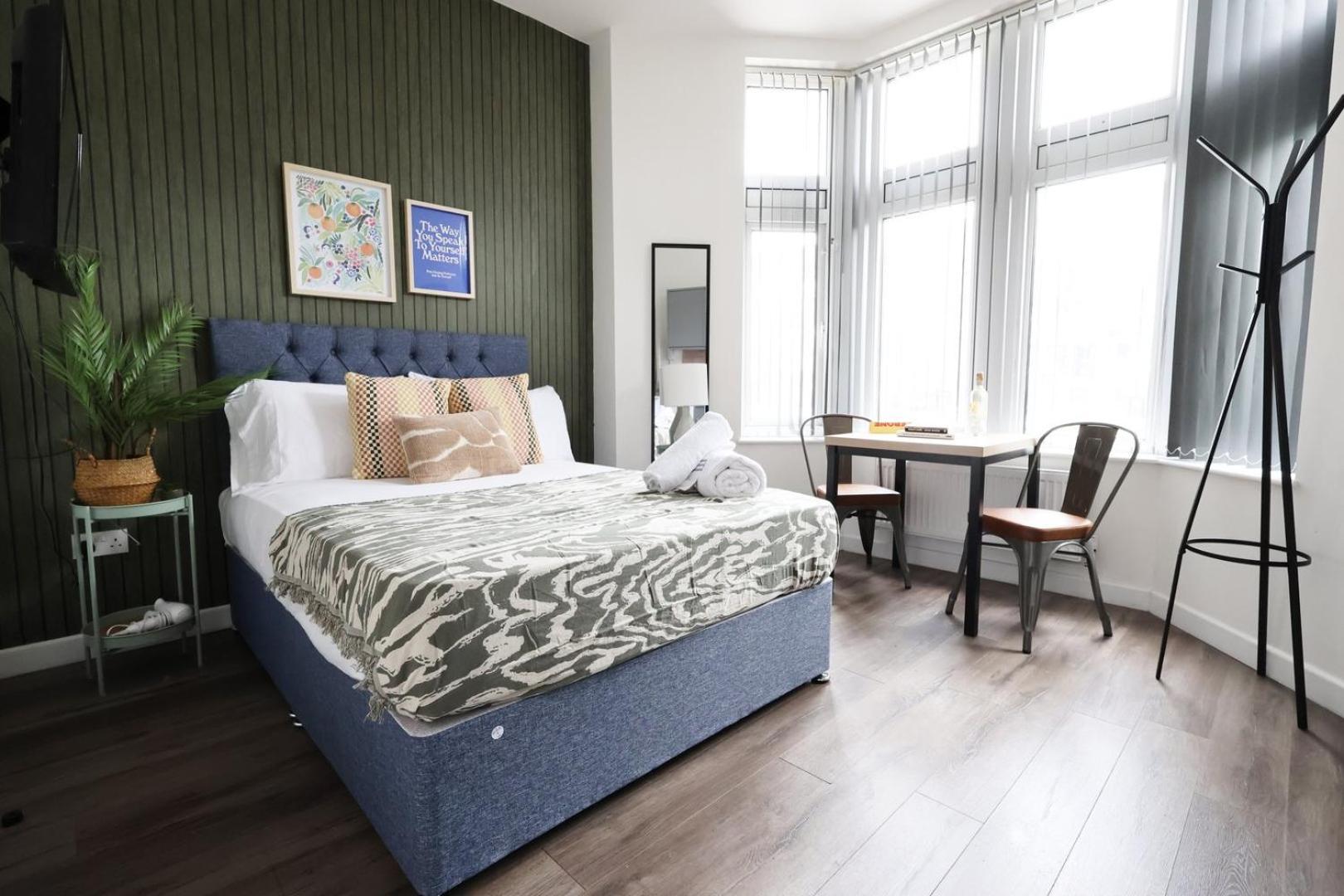 Cohost Partners | Smart Tv | 5 Min | Parking Cardiff
