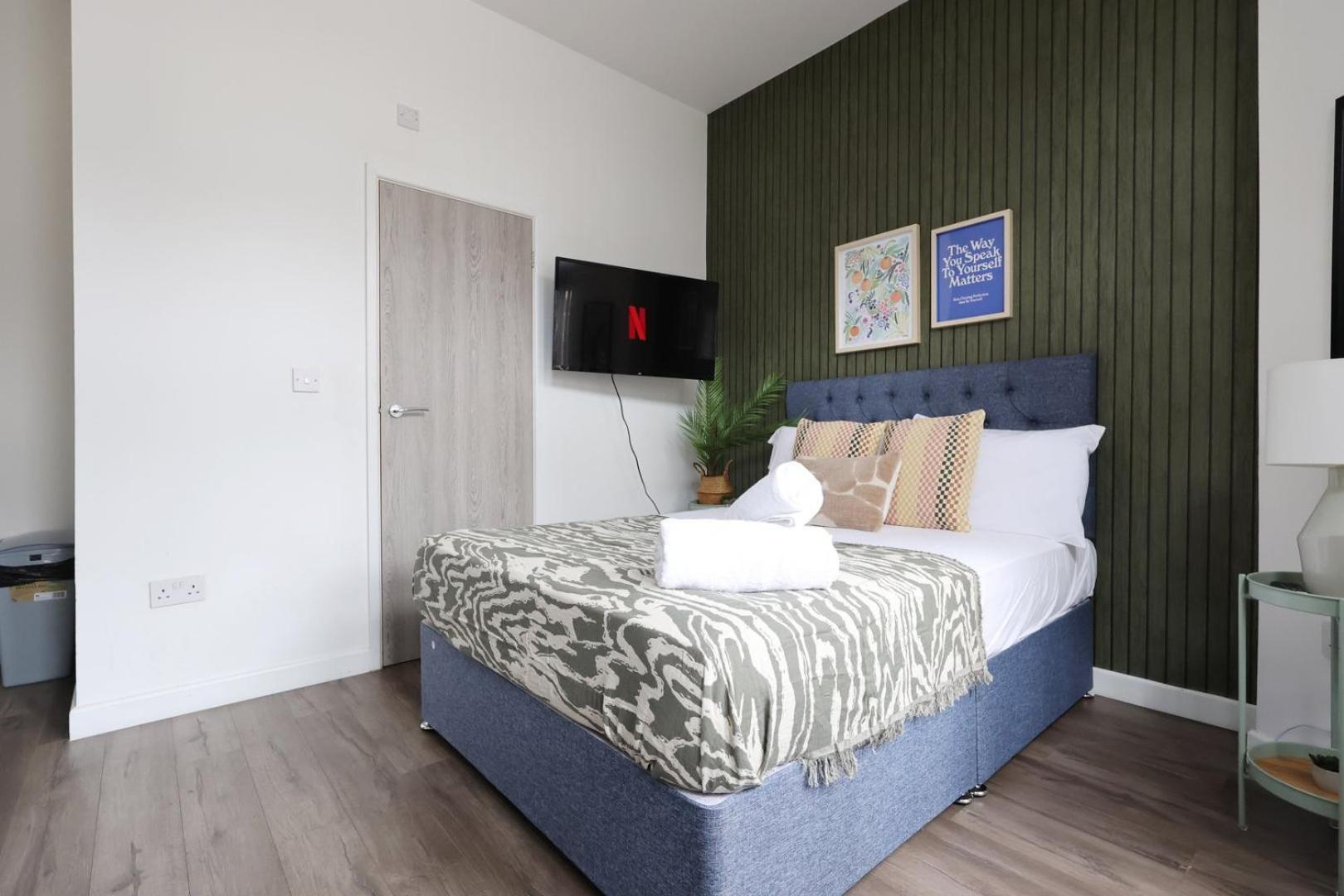 Apartment Cohost Partners | Smart Tv | 5 Min | Parking