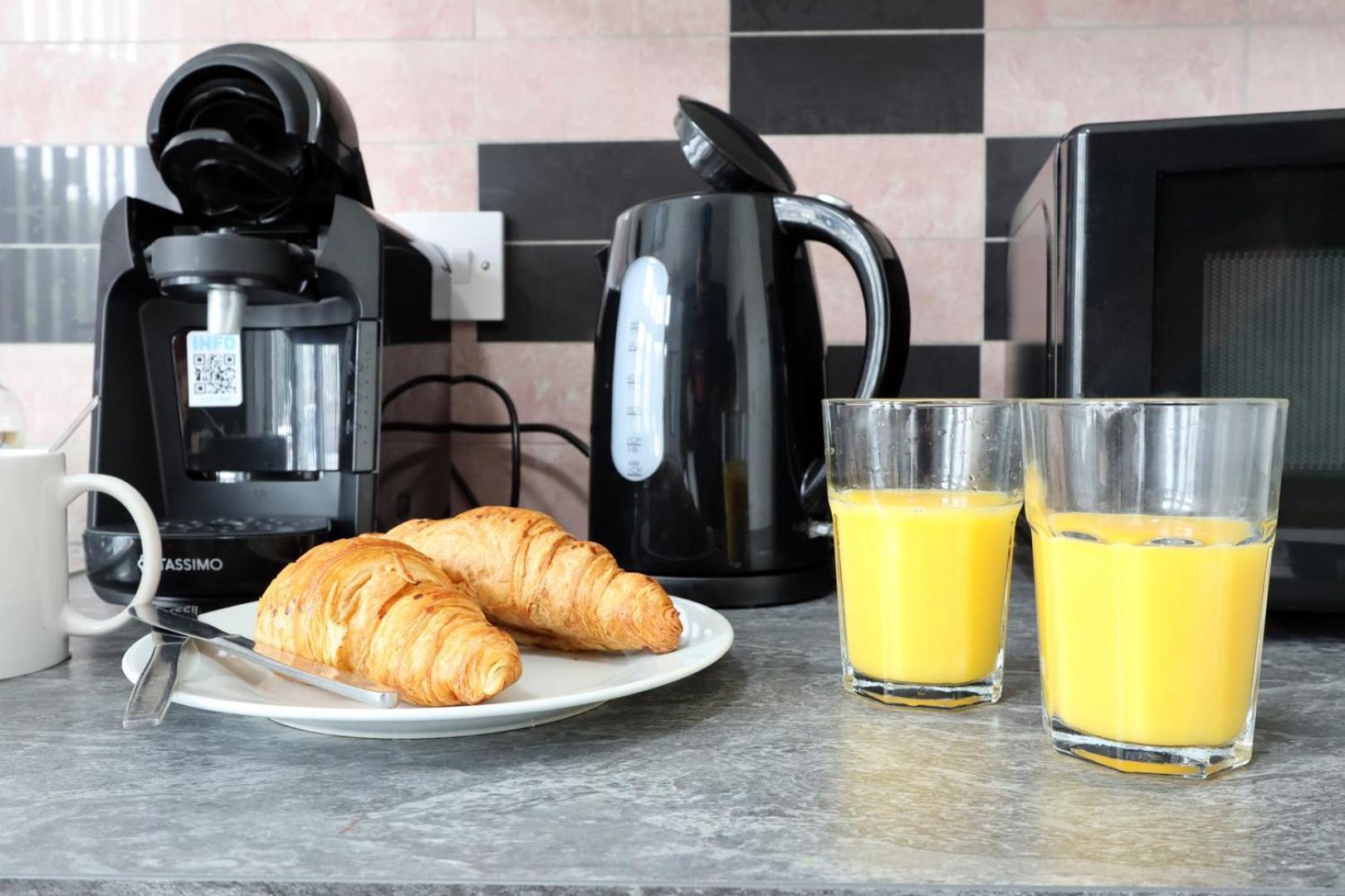 Apartment Cohost Partners | Smart Tv | 5 Min | Parking