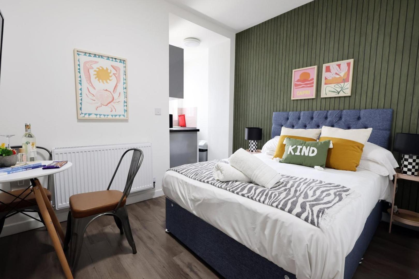 Apartment Cohost Partners | Smart Tv | 5 Min | Parking