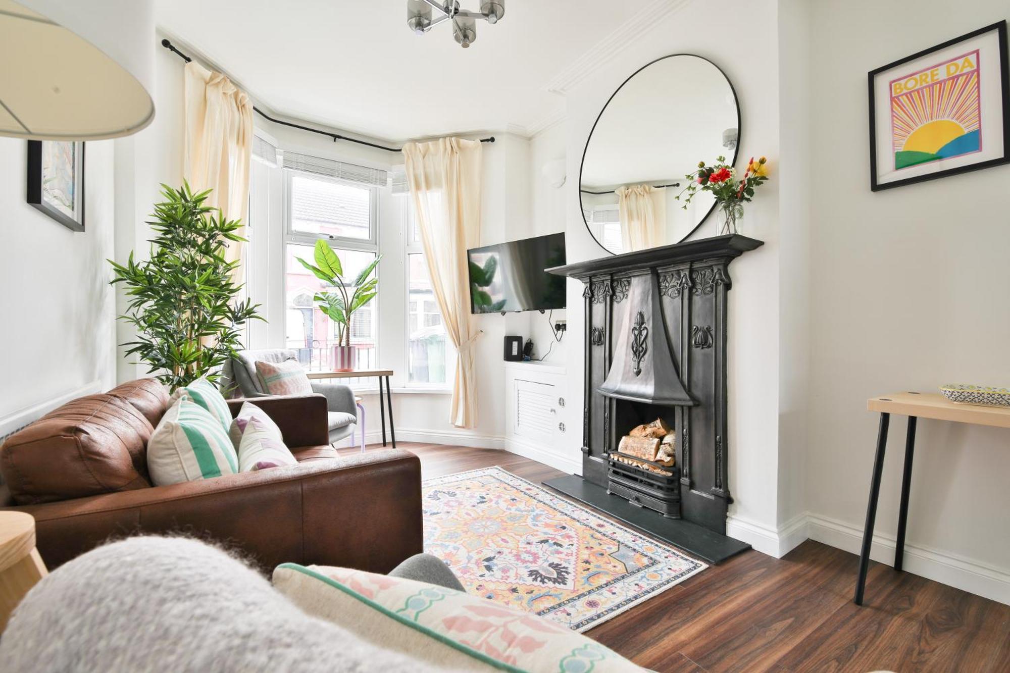 Holiday home Stunning Cardiff Bay House
