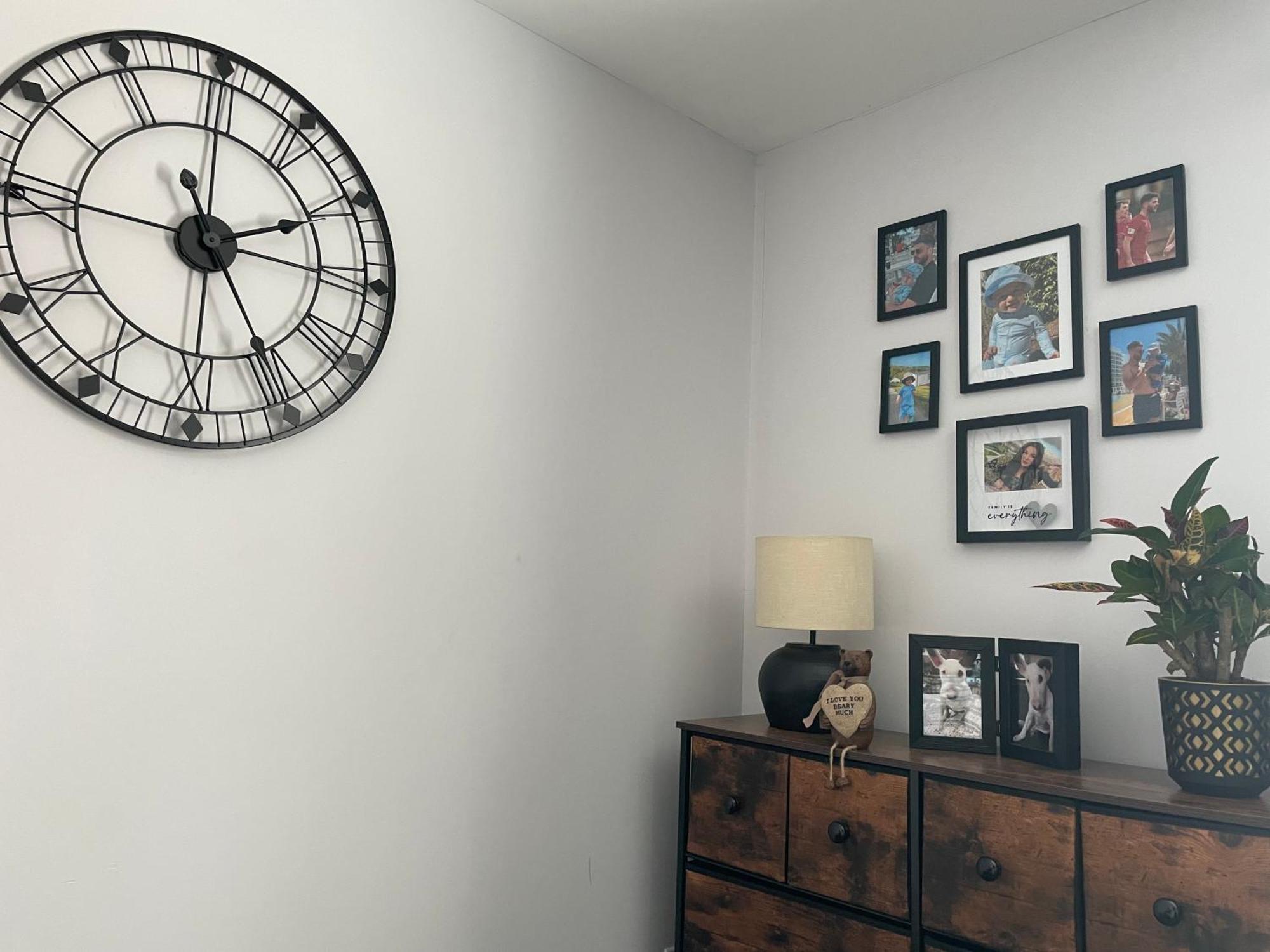 Cosy From With Private Bathroom - Free Parking *