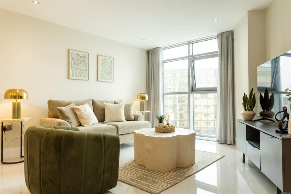 Apartment Elegant Centre 2 Bedroom With Free Parking Cardiff