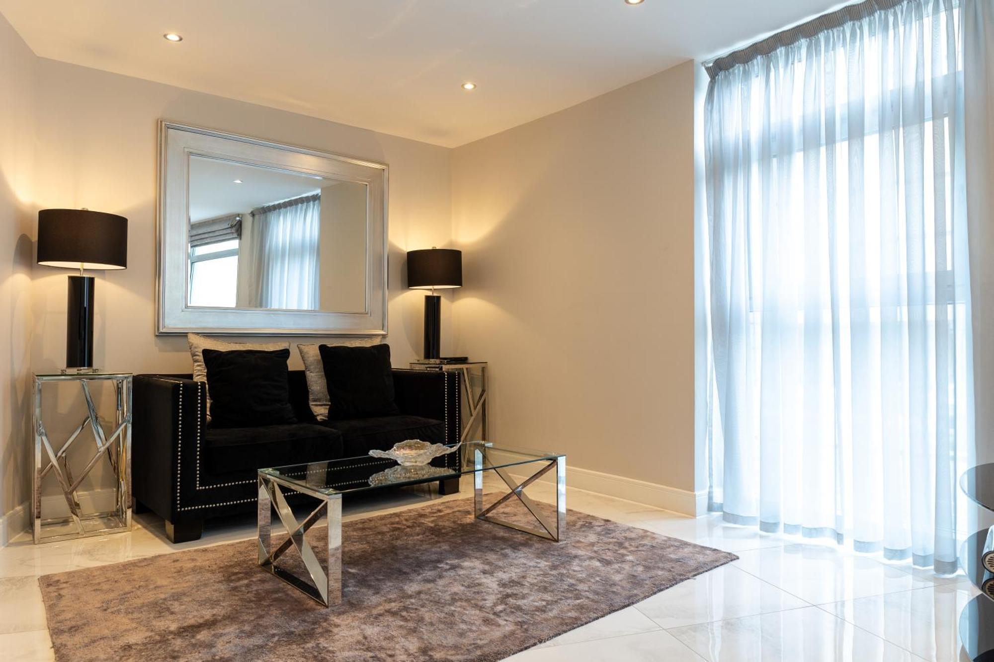 Exclusive Centre Apartment Cardiff