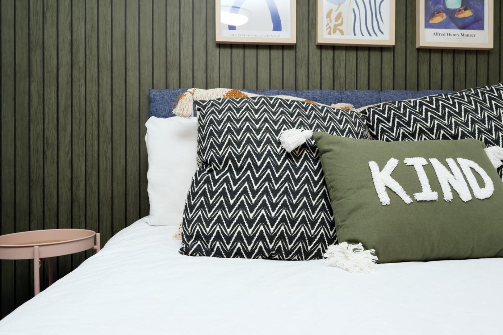 Cohost Partners | Smart Tv | 5 Min | Parking Apartment *