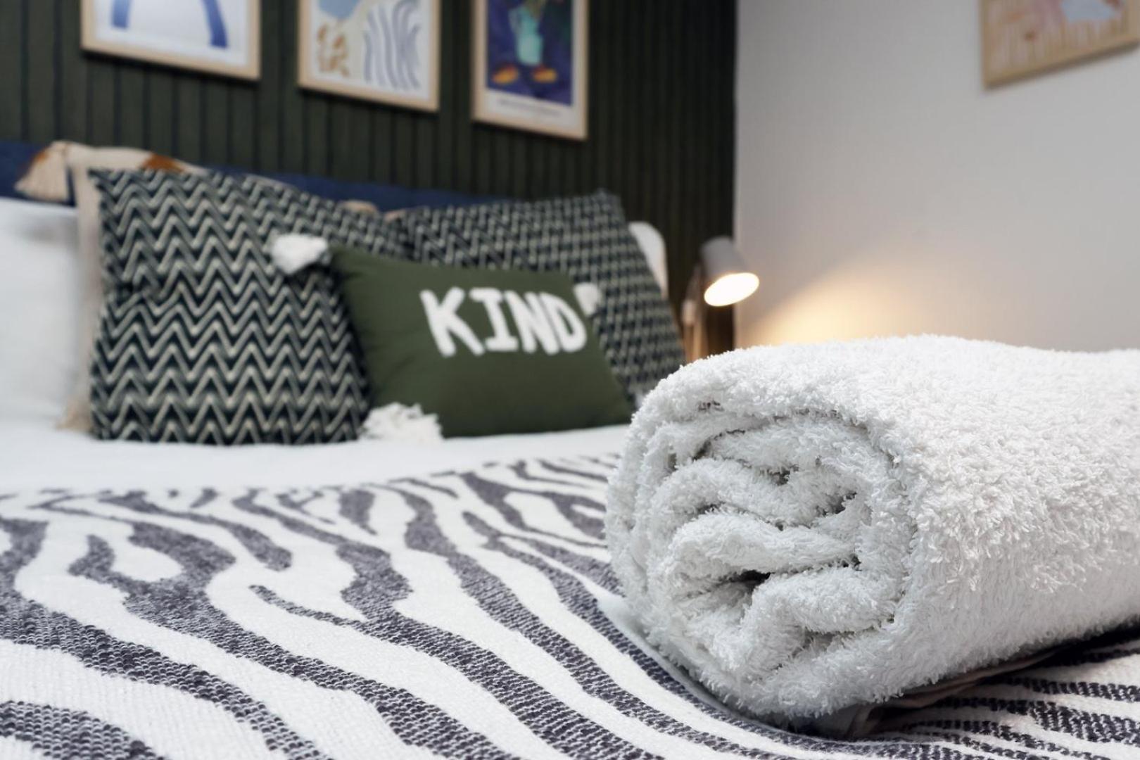 Apartment Cohost Partners | Smart Tv | 5 Min | Parking Cardiff