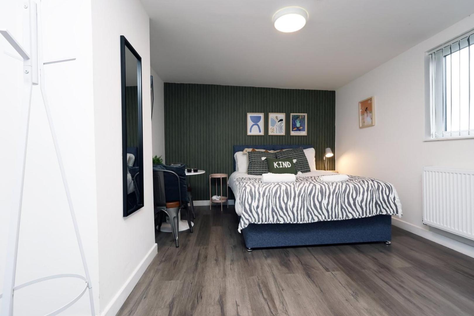 Apartment Cohost Partners | Smart Tv | 5 Min | Parking Cardiff