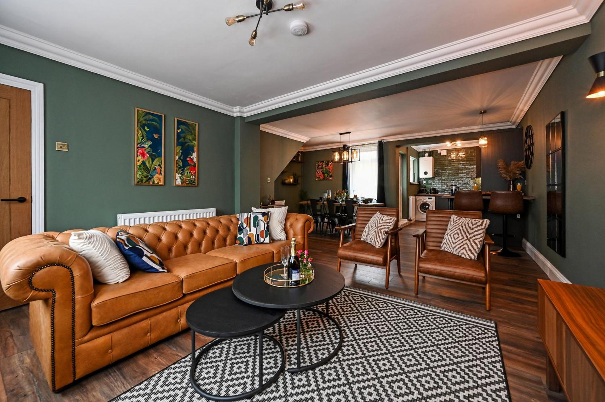 Holiday home Urban Oasis, Stylish Townhouse In
