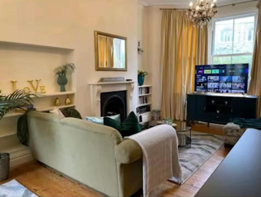 Villa The Regal-penarth *