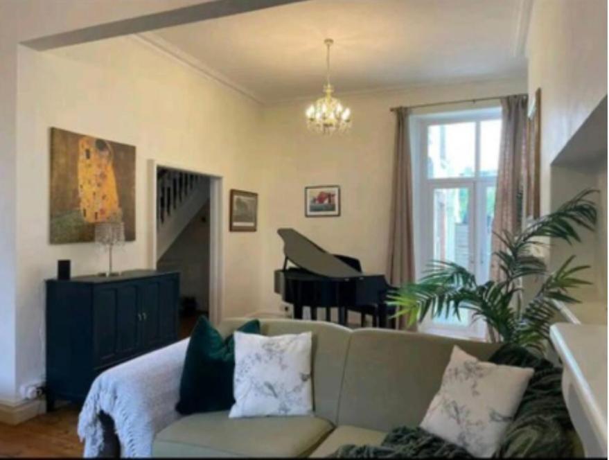 The Regal-penarth *
