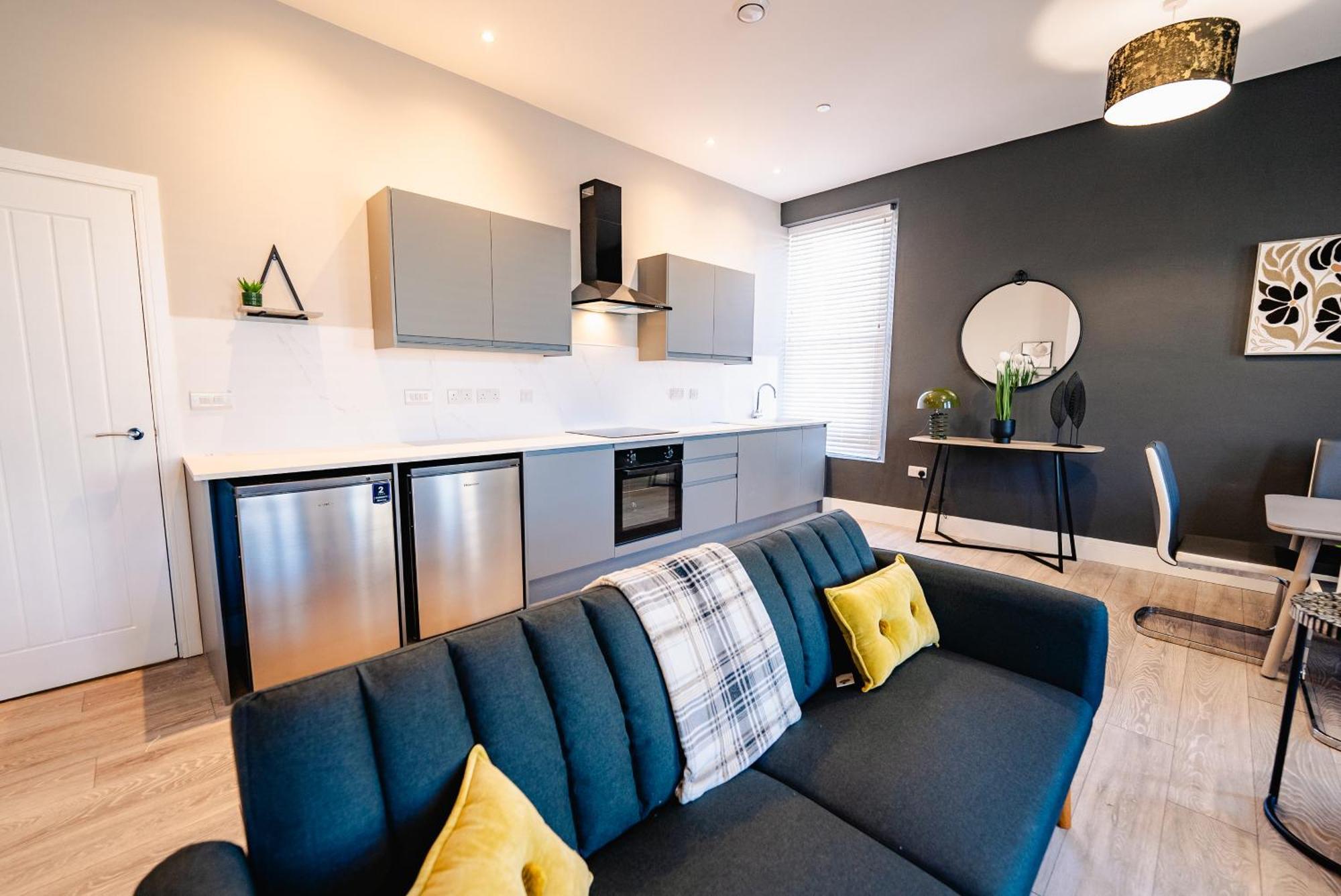 Apartment Luxury Spacious 2-bed & High Ceiling Cardiff