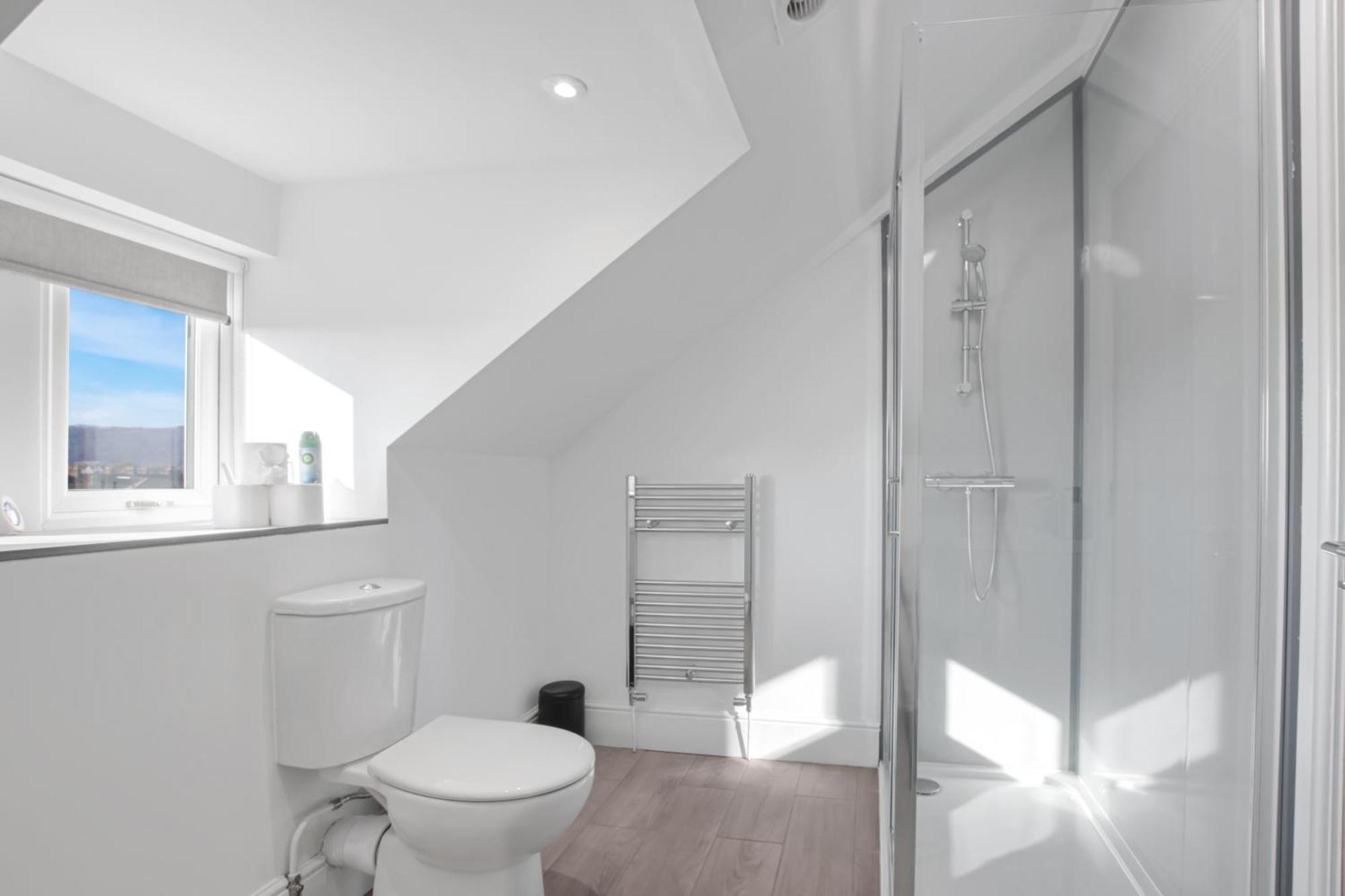 Stadium View #5 - Charming 2 Bed Flat With View