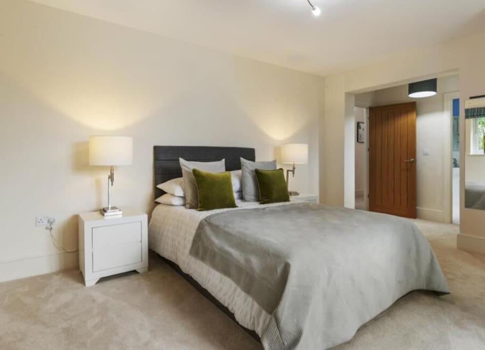 Holiday home Sleeps 8