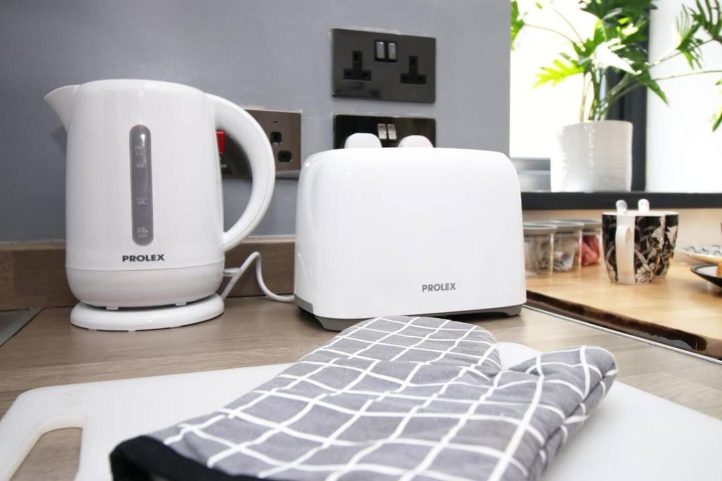 Cosy, Modern & Comfortable *