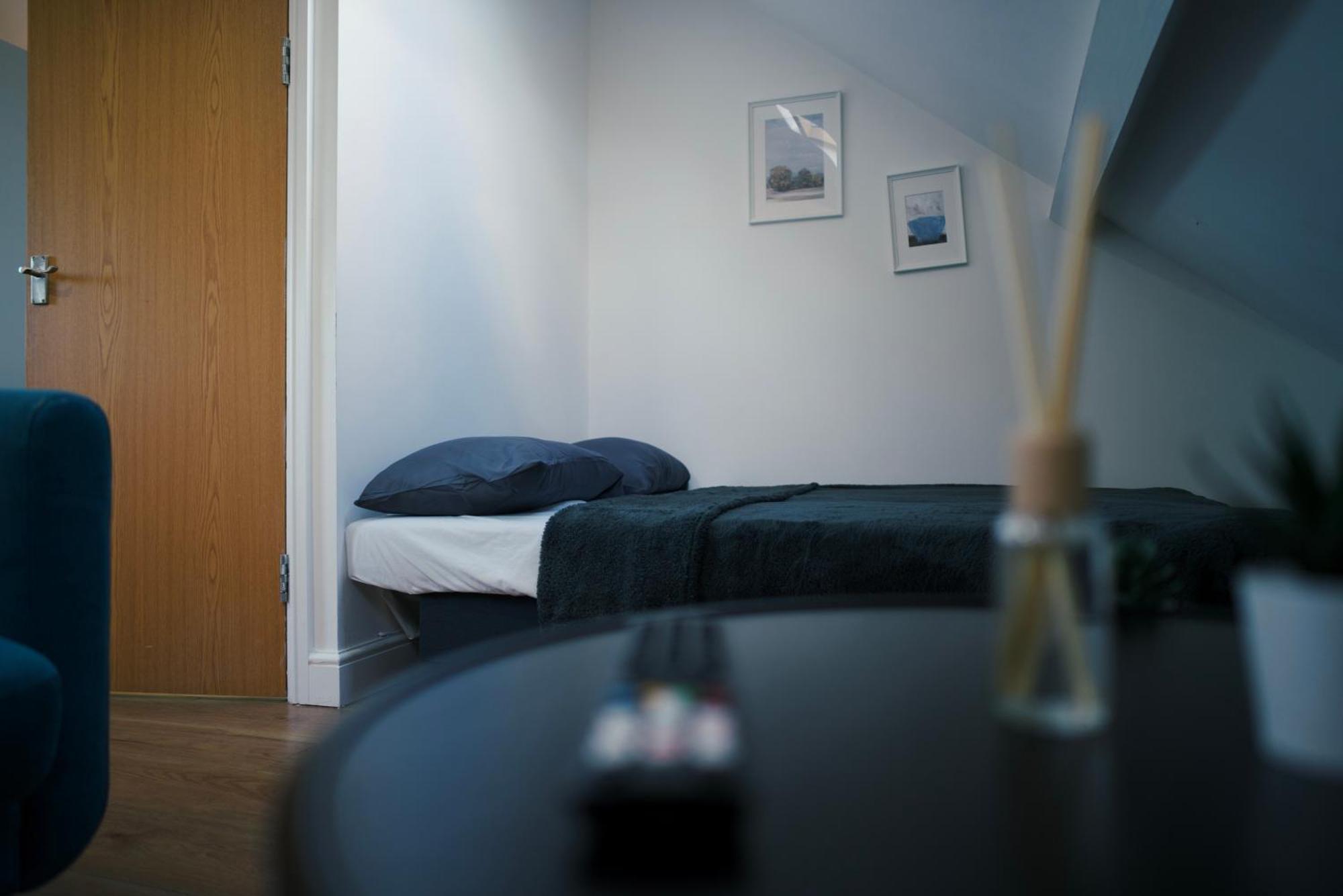 Luxury 3 Bed Centre *