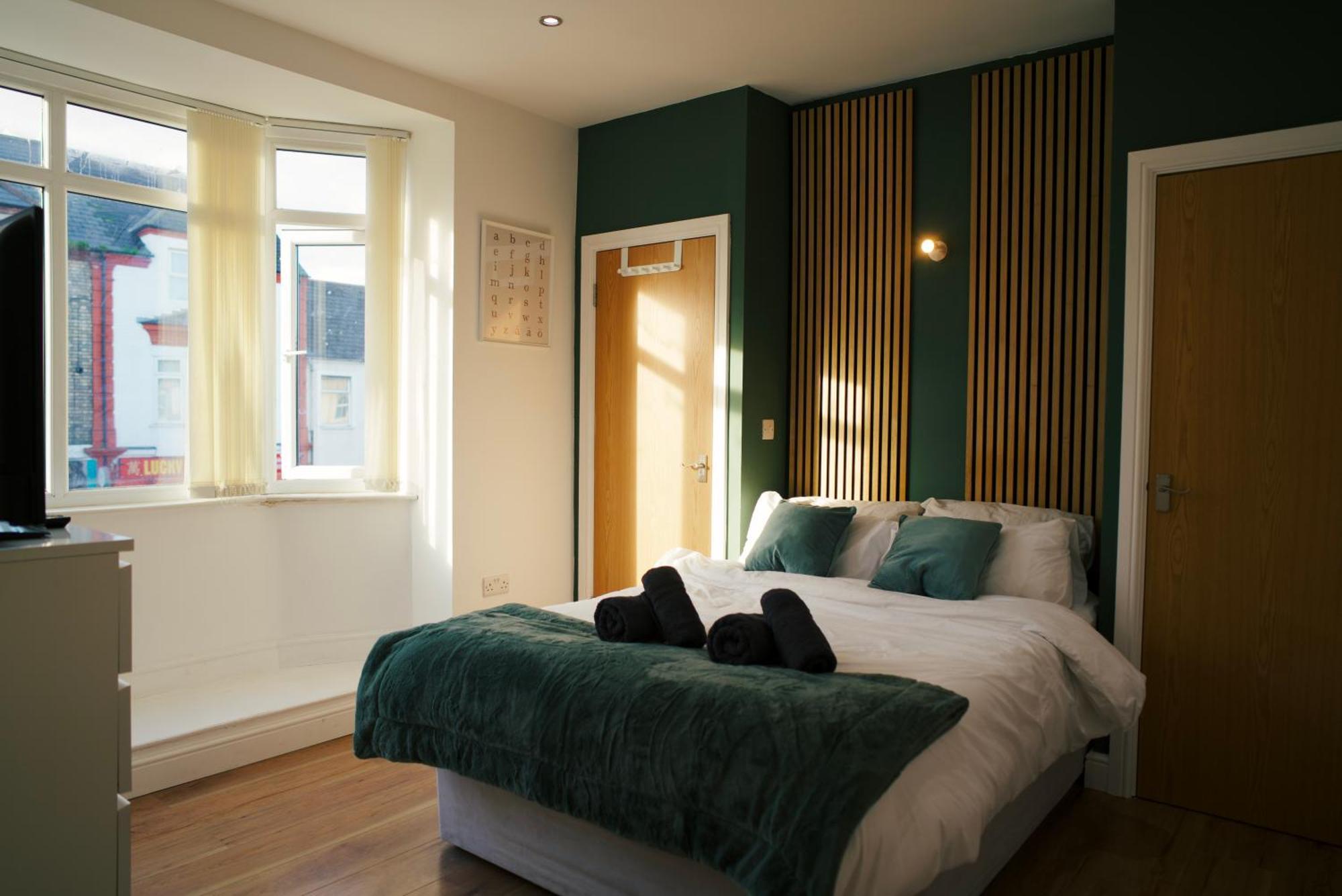 Apartment Luxury 3 Bed Centre *
