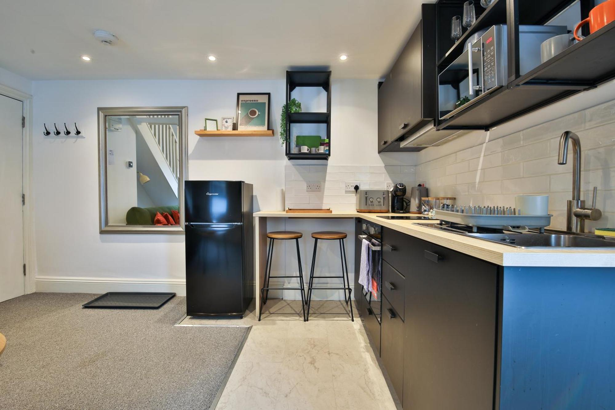 Stayright Cosy Mezzanine Flat In Vibrant Area - Walking Distance To Central Apartment