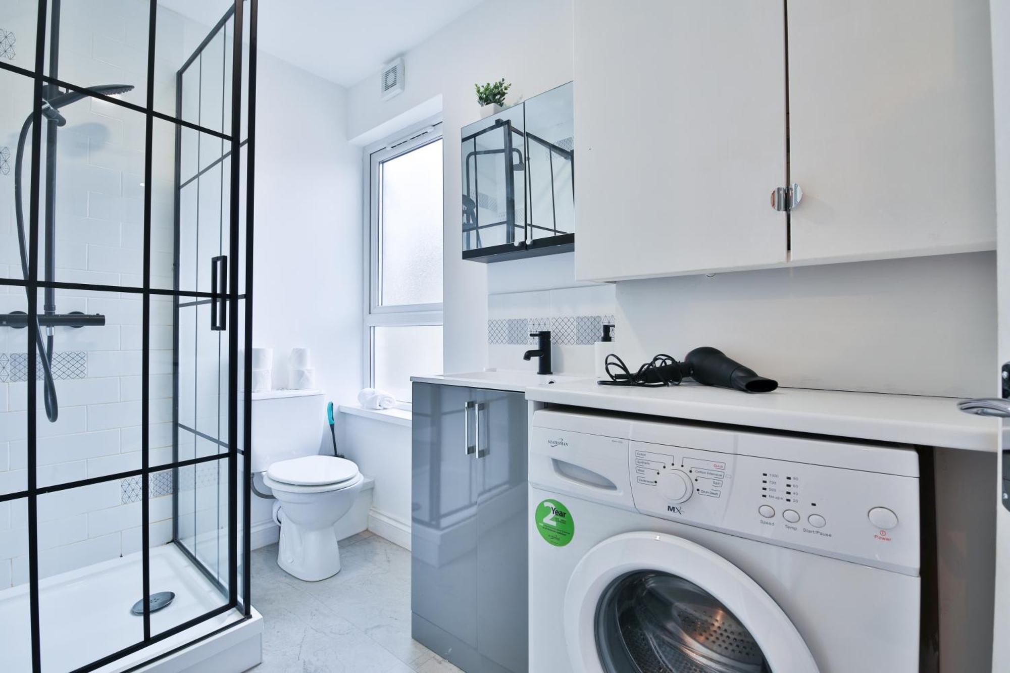 Stayright Cosy Mezzanine Flat In Vibrant Area - Walking Distance To Central Apartment Cardiff