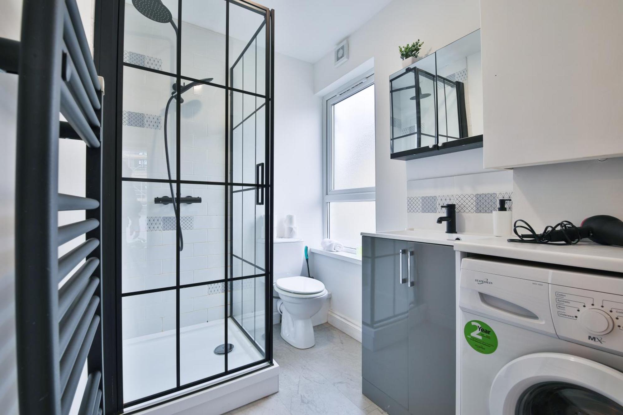 Stayright Cosy Mezzanine Flat In Vibrant Area - Walking Distance To Central Cardiff