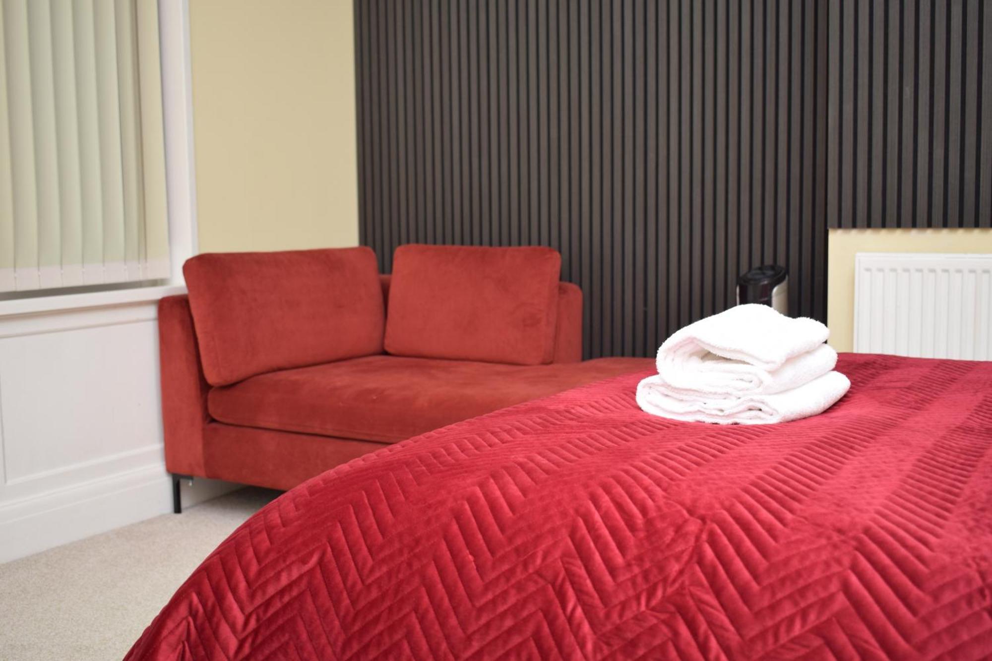Holiday home Bliss Escape - Free Parking And Family-sized Comfort *